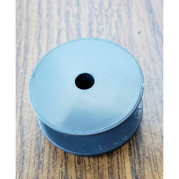 X-10 2.4GHz Wireless Color Camera Battery Pack - Picture 6 of 7